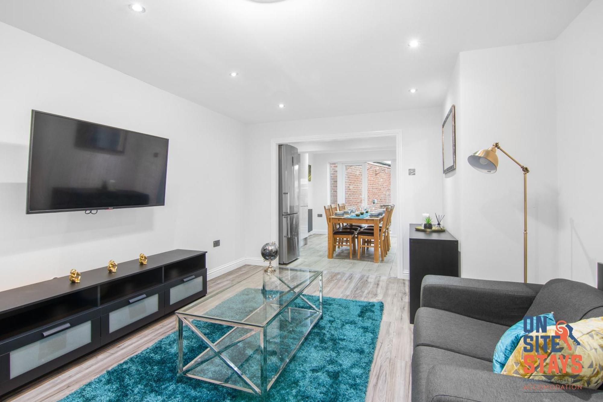 Onsitestays - Spacious 3 Bed House With Garden, Wifi & 4 Plus Parking Gravesend Esterno foto