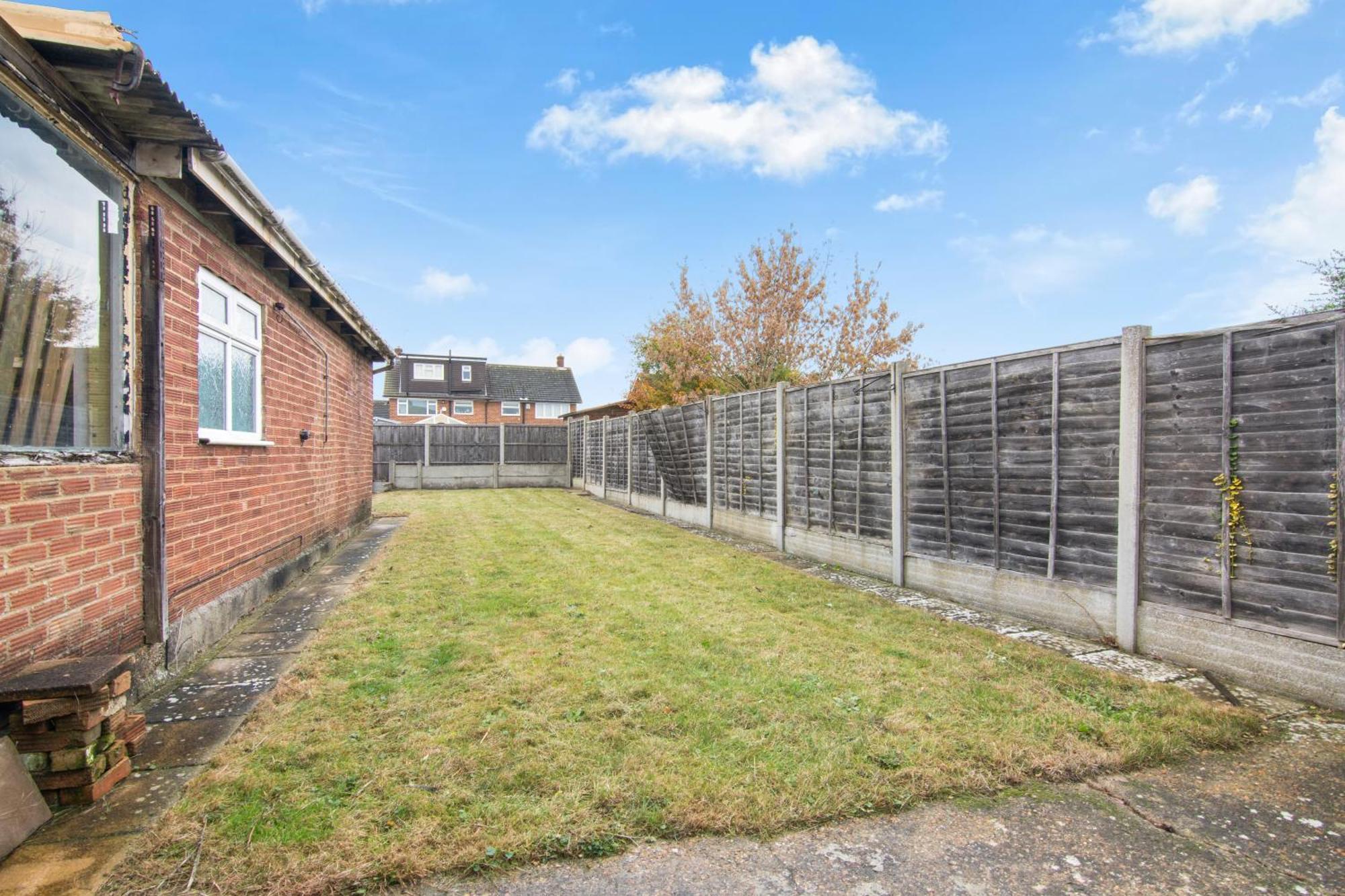 Onsitestays - Spacious 3 Bed House With Garden, Wifi & 4 Plus Parking Gravesend Esterno foto
